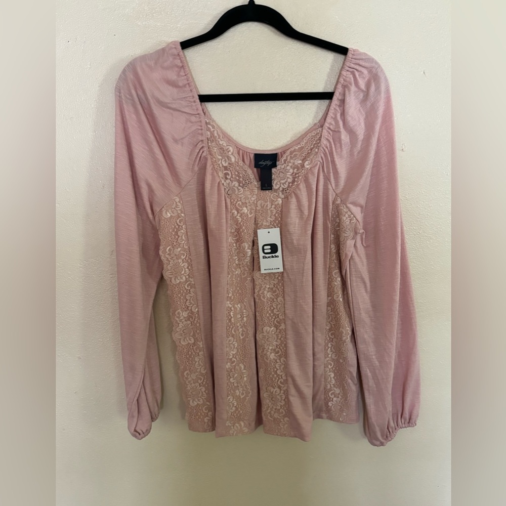 Pink Daytrip shirt